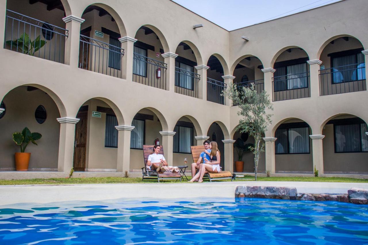 Hotel Real De Corralejo Alcocer Exterior foto